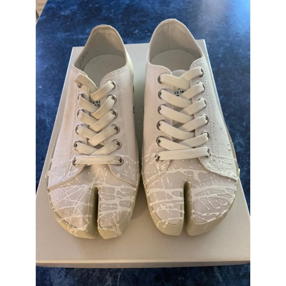 Maison Margiela Vandal Tabi Low Top Sneakers